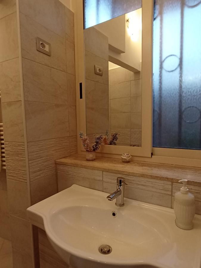 Ferienwohnung La Dimora Degli Dei Bari Exterior foto